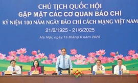 Chủ tịch Quốc hội Trần Thanh Mẫn gặp mặt các cơ quan báo chí