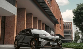 Mang câu hỏi 'VinFast VF 7 có đáng mua không' đi gặp chuyên gia và đây là câu trả lời