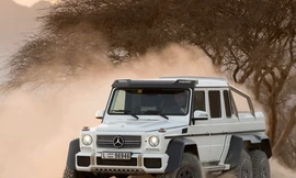 Cận cảnh xe địa hình khủng của Mercedes-Benz