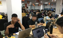 Các "bác sỹ" online tại Cty TNHH Thương mại quốc tế Phamaco đang kê đơn, bắt bệnh cho bệnh nhân