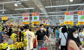 Vì sao giá hàng hoá, dịch vụ ở Hà Nội đắt đỏ ? 