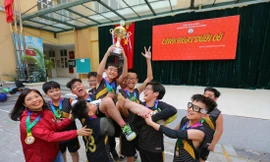 Học sinh Trường THCS Nguyễn Tri Phương trong một giờ tham gia CLB để giải tỏa năng lượng 