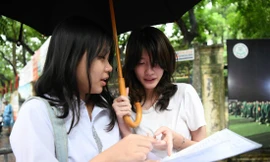 Tuyển sinh lớp 10 công lập ở Hà Nội hạ nhiệt 