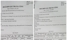 Những món quà xa xỉ và nỗi lòng của công nhân 