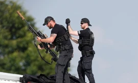 Nút báo động, drone, lính bắn tỉa bảo vệ bầu cử Mỹ 