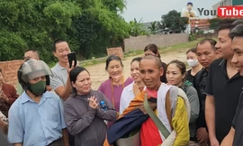 'Trend' đầu đà giữa mùa Phật đản 