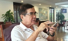 Khi ký giả 'chơi' hồi ký 