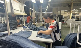 Tìm 'cửa sáng' cho doanh nghiệp xuất khẩu 