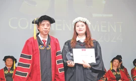 Những thủ khoa đặc biệt