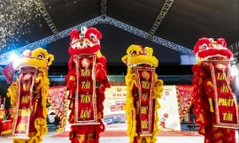 Nghệ thuật truyền thống 'xuống đường'