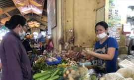 Giá nhiều mặt hàng giảm… nhỏ giọt 