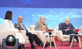 Nhà khoa học mang khát vọng giúp nông dân bớt khổ 