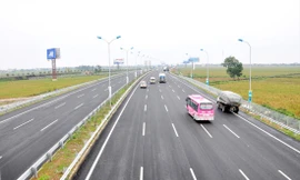 12 đoạn cao tốc Bắc – Nam: Chỉ định thầu vẫn cần công khai, minh bạch 