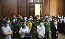 Xét xử 12 bị cáo liên quan tổ chức khủng bố 