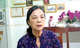 Người ngồi trên xe tăng dẫn đường cho bộ đội tiến vào giải phóng Sài Gòn là ai?