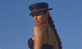 'Mỹ nhân nóng bỏng nhất Canada' diện nội y của Rihanna khoe dáng tuyệt mỹ