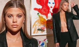 Sofia Richie 'thả rông' vòng 1 táo bạo