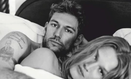 Toni Garrn 'tình bể bình' bên bạn trai khiến fan phải ghen tị