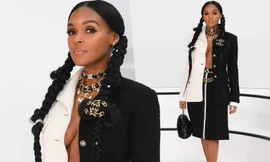 Nữ ca sĩ, nhạc sĩ và nhà sản xuất thu âm người Mỹ phô ngực căng đầy cực sexy "bỏng mắt" tại sự kiện.