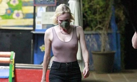 ‘Người đẹp thành Troy’ Diane Kruger mặc bó sát táo bạo ra phố