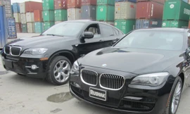 Bốn xe nhập lậu bị nghi ăn cắp từ Mỹ