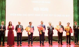 Chủ tịch thành phố Đà Nẵng nhận thêm nhiệm vụ