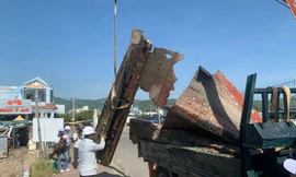 Quảng Ngãi 'xóa sổ' nghĩa địa tàu đắm ở cảng Sa Huỳnh