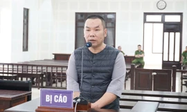 Đại tá rởm đi ô tô biển xanh giả lừa đảo hàng tỷ đồng