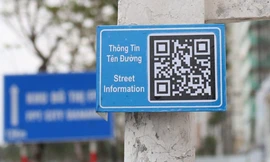 Quận Sơn Trà (TP Đà Nẵng) gắn mã QR tra cứu dữ liệu tên đường các tuyến đường ven biển. 