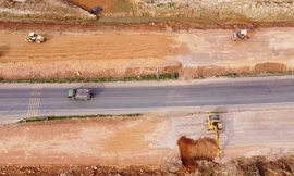 Dự án cao tốc hơn 2.000 tỷ đồng đang làm kiểu... nhảy cóc