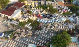 Ớn lạnh cảnh người dân sống chung với hàng nghìn ngôi mộ ở Đà Nẵng