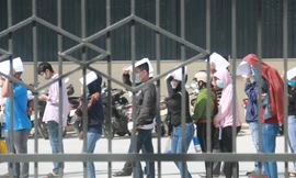 4 giờ giao ca, đổi lao động tại các cty ở Đà Nẵng để tiếp tục 10 ngày 'ai ở đâu thì ở đó'