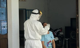 Ngành y tế Quảng Ngãi khẩn trương truy vết các trường hợp tiếp xúc với nam tài xế mắc COVID-19.