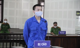 Bị cáo người Trung Quốc Xiao Guiping tại toà. 