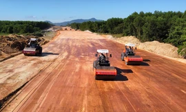 Cao tốc Bắc - Nam qua Quảng Ngãi vướng mắc về mỏ đất