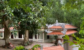 Sau 8 năm, biệt phủ trên rừng Hải Vân vẫn chưa tháo dỡ xong