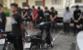 Nguồn cơn nhóm thiếu niên bị truy sát, một người bị chém rơi khỏi xe tử vong