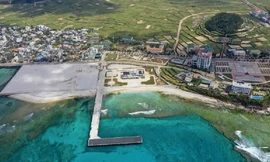 Quảng Ngãi đầu tư 250 tỷ xây dựng đê chắn sóng cho cảng Bến Đình. Ảnh: MH