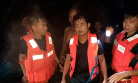 Hiện sức khỏe cả hai đã ổn định.