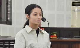 Nữ phiên dịch xinh đẹp tiếp tay hành vi phạm pháp 