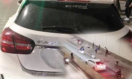 Hiện trường vụ tai nạn và chiếc xe ô tô.