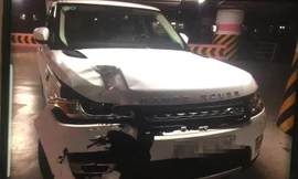 Chiếc xe ô tô bị hư hỏng sau vụ tai nạn.