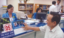 Người dân chấm điểm 'ông độc quyền'