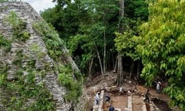 Phát hiện móng cung điện 2.000 năm tuổi