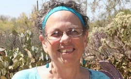 Cắt khối u 21,5kg trong bụng người phụ nữ