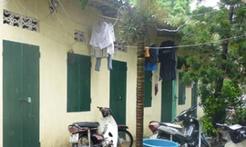 Những xóm trọ tạm bợ và không có cổng thường là nơi lui tới của kẻ gian Ảnh: Lê Thu Hòe