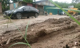 Đường Nguyễn Cảnh Dị biến thành "con đường đau khổ" trong nhiều năm.