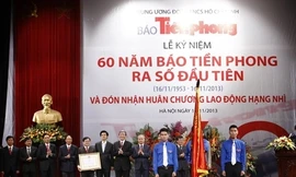 Clip: Báo Tiền Phong kỷ niệm 60 năm ra số đầu tiên