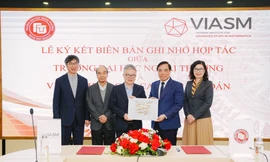 Trường Đại học Ngoại thương ký kết biên bản ghi nhớ hợp tác với Viện Nghiên cứu cao cấp về Toán 