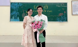 Nam sinh quê Hải Dương tự hào về ngôi trường luôn được thầy cô và bạn bè giúp đỡ